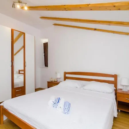 House Lopin * Žuljana