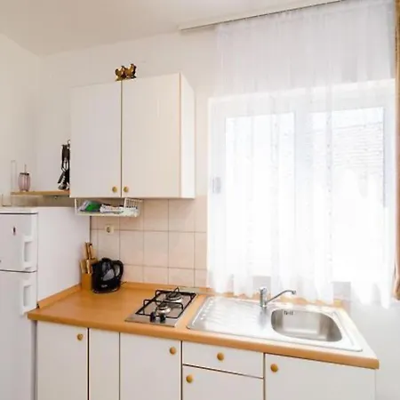 Lejlighed House Lopin