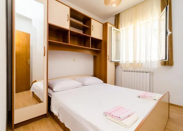 House Lopin דירה Žuljana